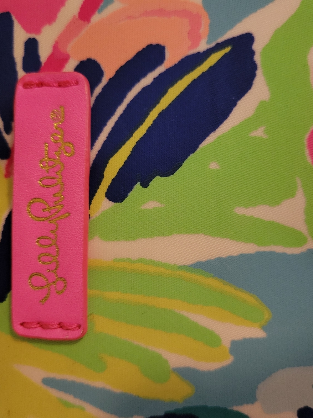 Lilly Pulitzer Packable Tote Bag in Topical Hot Pink Print - Picture 5 of 6
